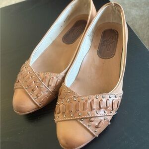 Freebird by Steven Brynn size 8 tan